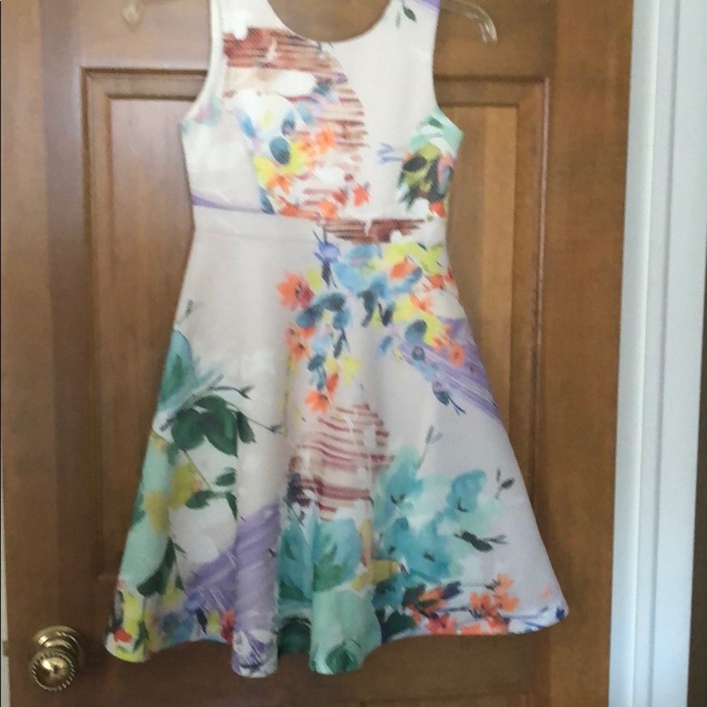 Big girls floral dress perfect for Easter